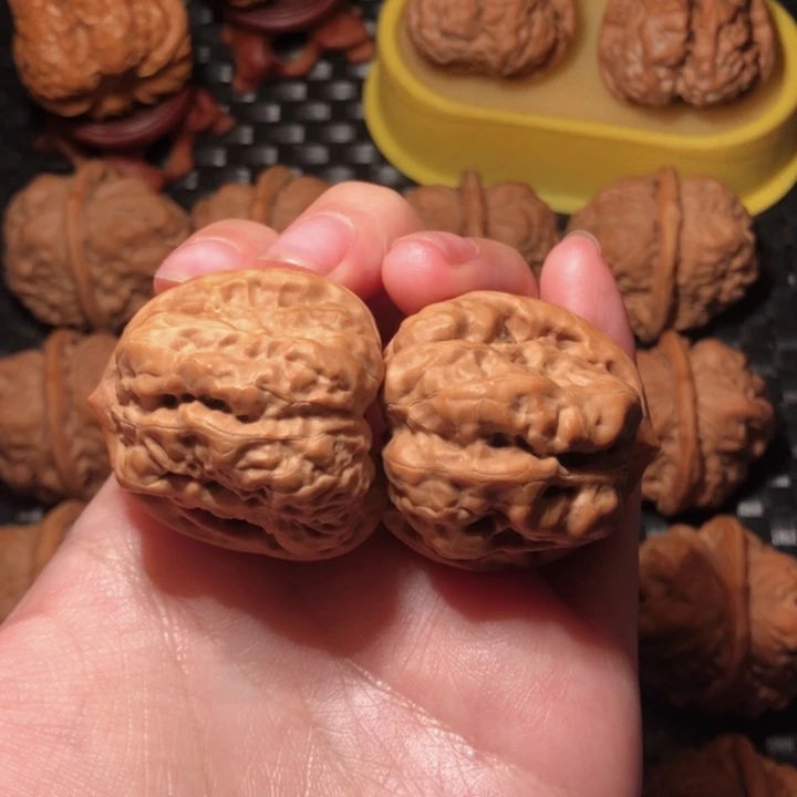 把件文玩核桃35暴力肌肉蛙