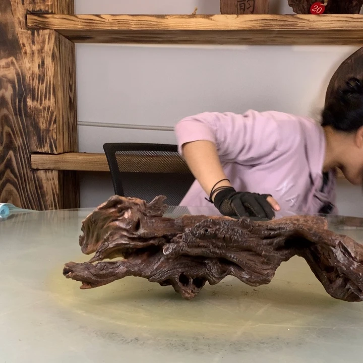 @***。天然的云南紫柚木会黄水