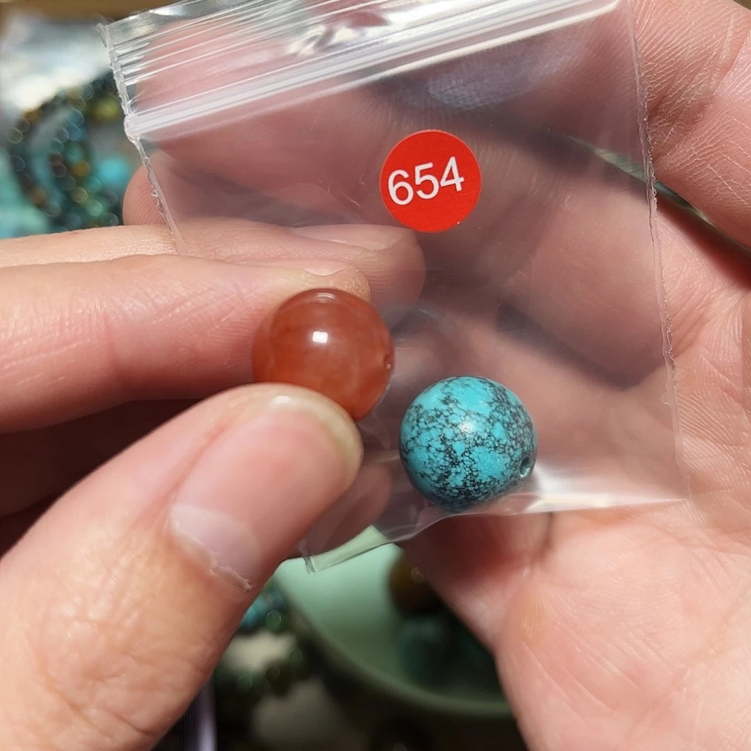 钰***轩南红玛瑙未镶嵌珠宝奇石