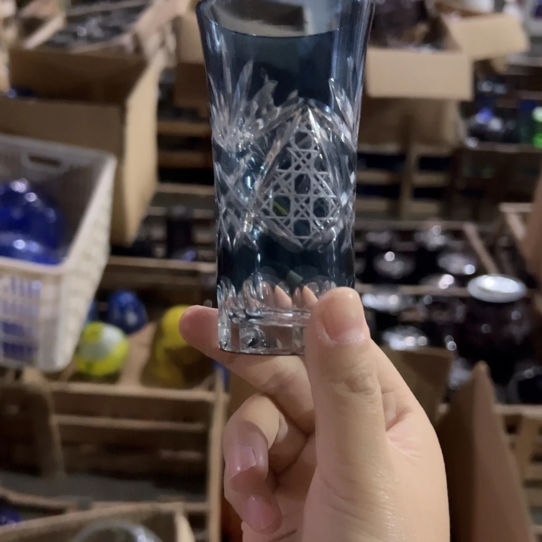 平底款水晶玻璃微瑕一个