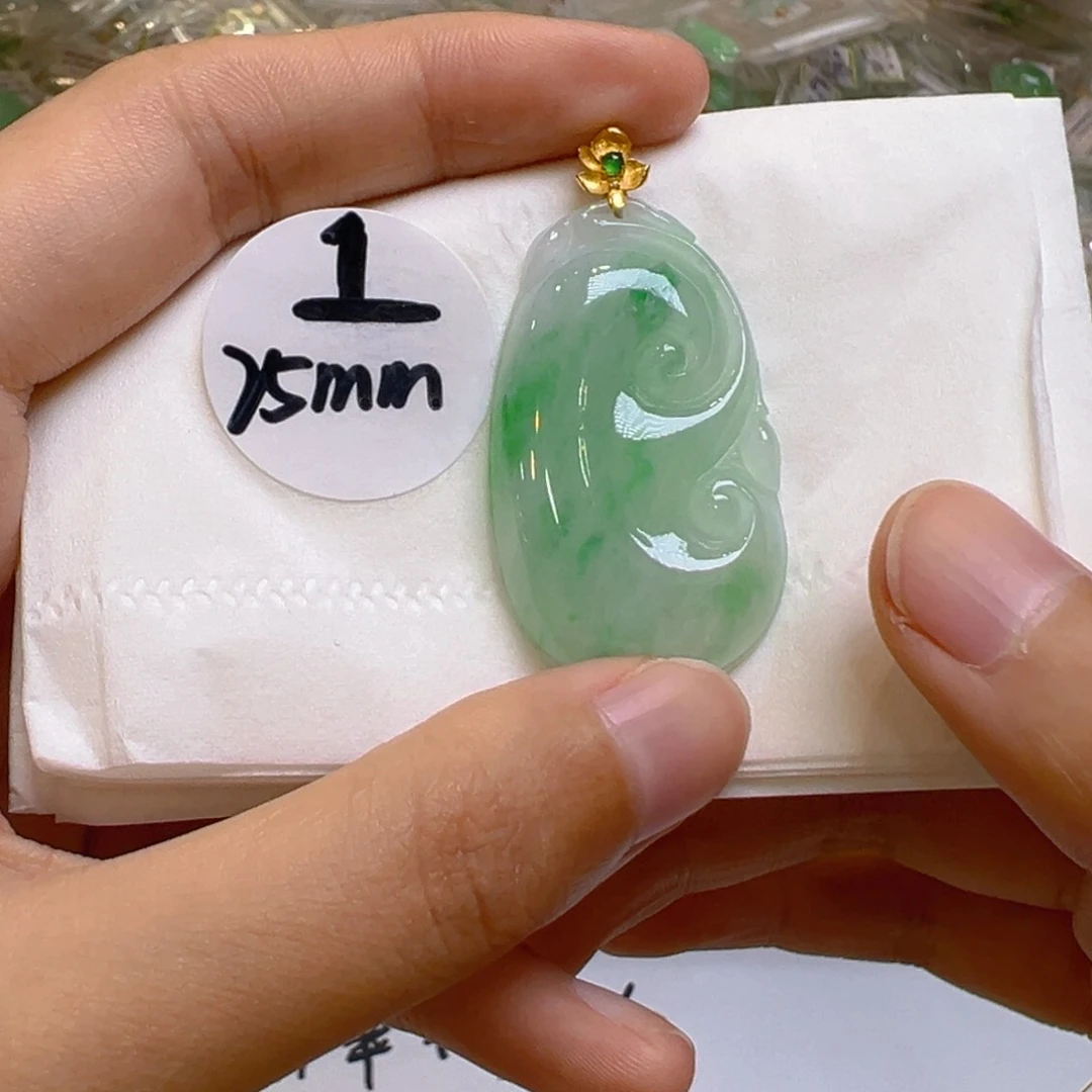 翡翠18K金镶嵌吊坠(不含链)