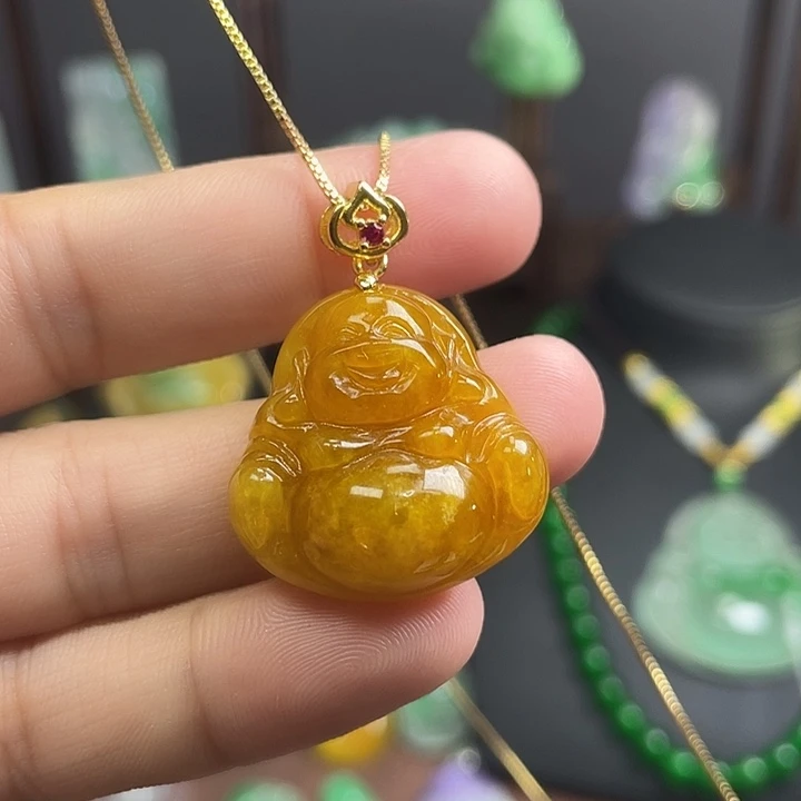 翡翠未镶嵌吊坠(赠链)