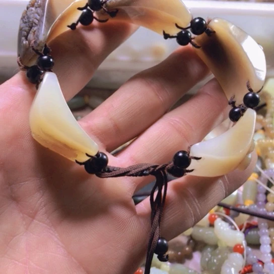 和田玉（糖玉）手链未镶嵌?**己