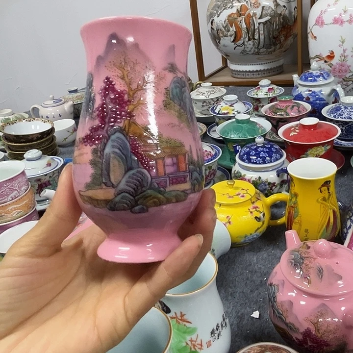 陶摆件景德镇陶瓷博物有限公司成立之