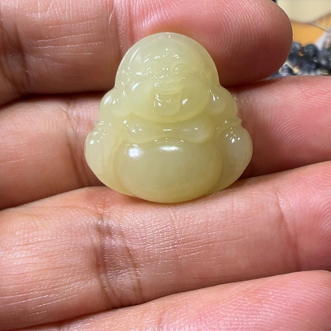 和田玉(黄玉)未镶嵌颈饰25尺寸