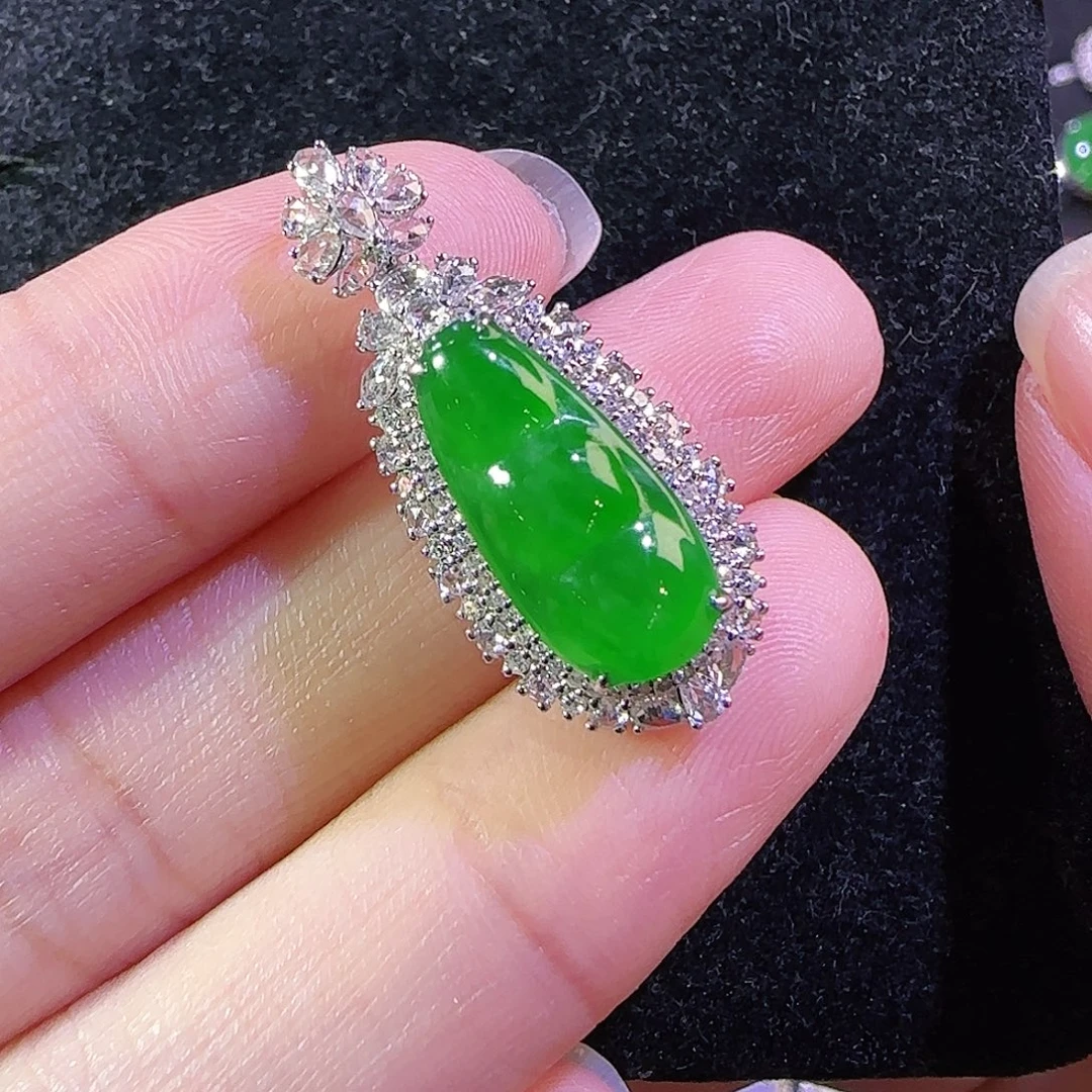 翡翠18K金镶嵌吊坠(不含链)