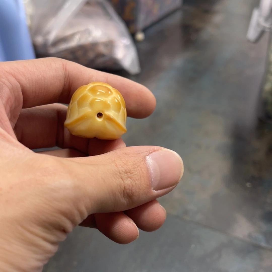 吊坠白玉菩提b25-30/富甲锅底