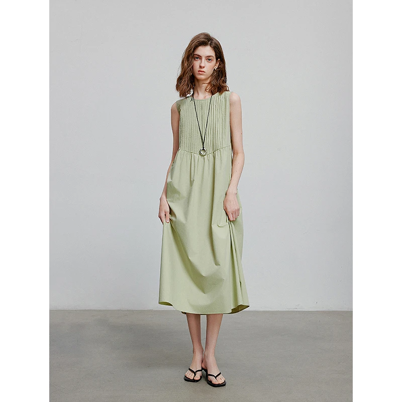 【新东方专属】初语凉感莱赛尔气质压褶后背镂空休闲背心裙8529052