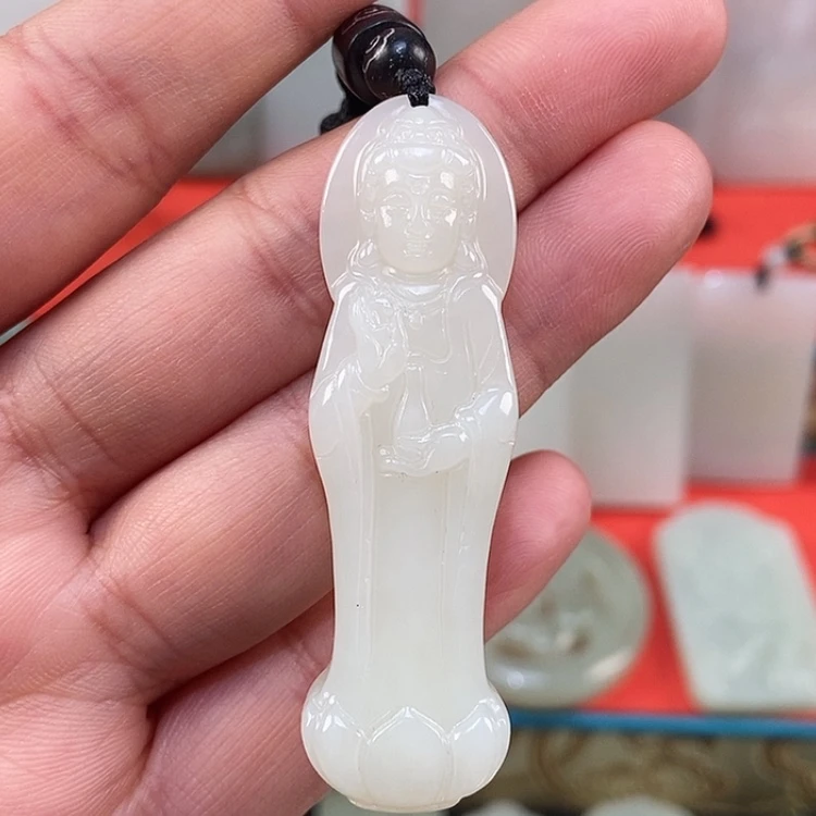 【闪购商品】颈饰未镶嵌和田玉