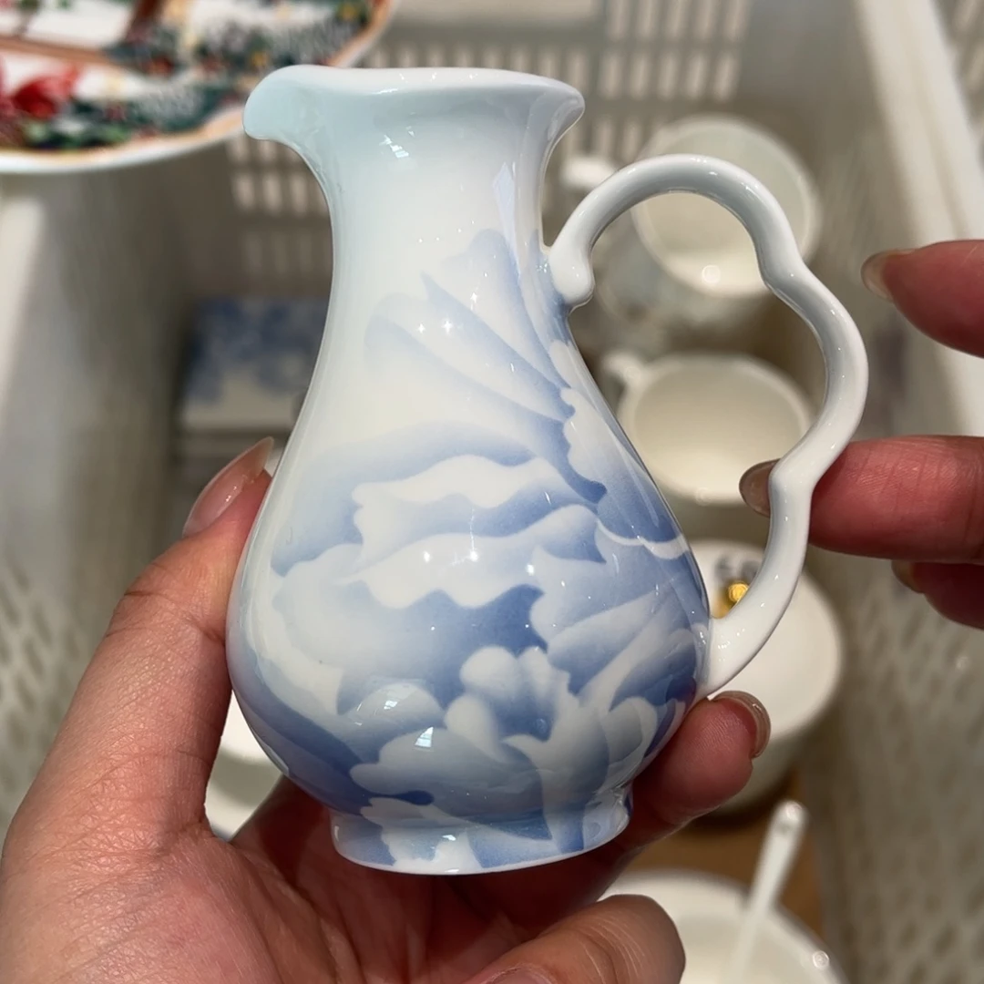 瓷片国色天香分酒器