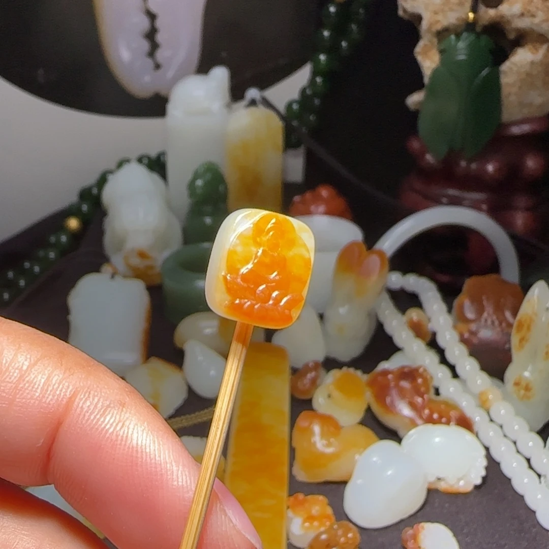 X***o和田玉（糖玉）未镶嵌手链