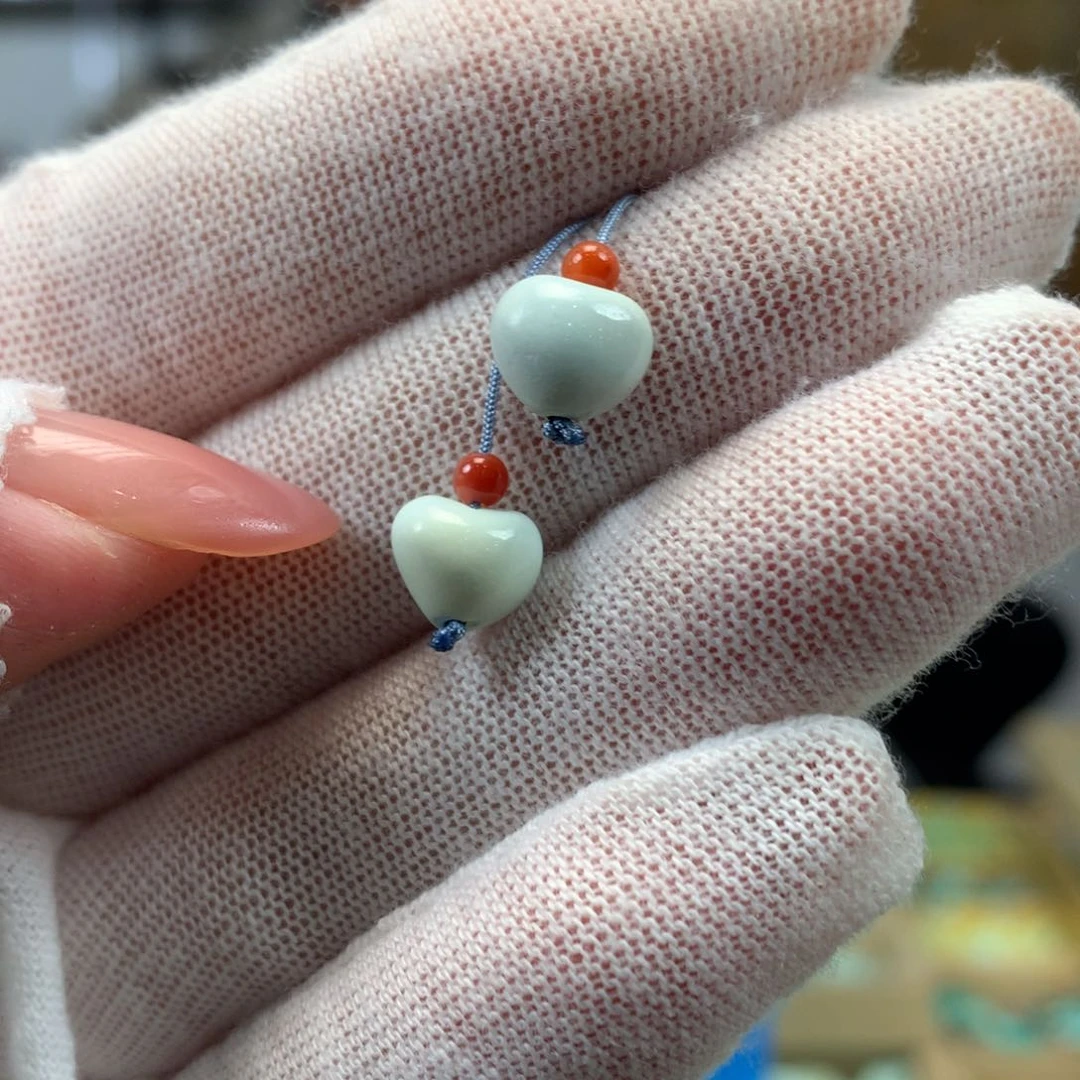 绿松石未镶嵌挂件