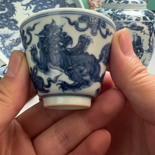 明续幽蓝狮子马蹄杯