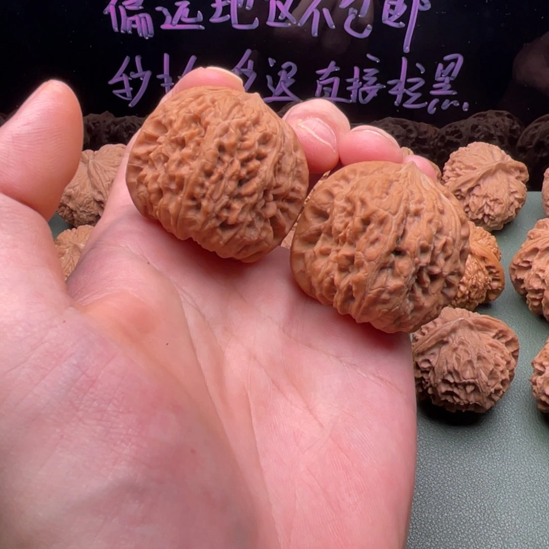 把件核桃40全品新平谷凹底