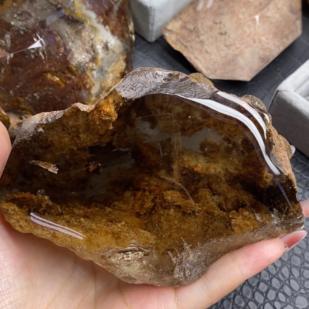 未镶嵌水晶珠宝半成品