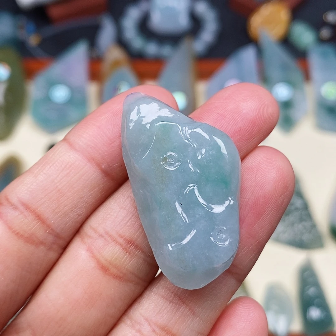 颈饰未镶嵌翡翠翡翠