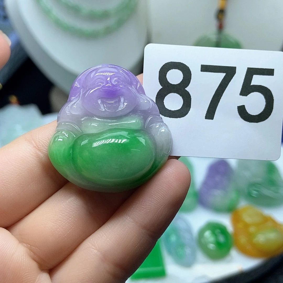 翡翠吊坠(赠链)未镶嵌