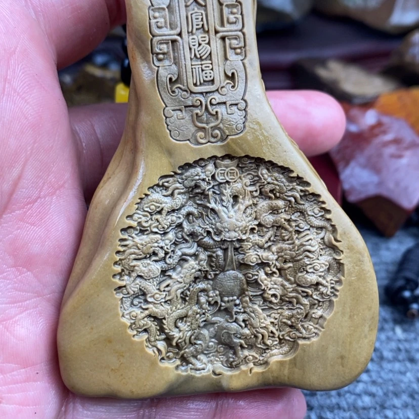 【闪购商品】原石雕刻手把件