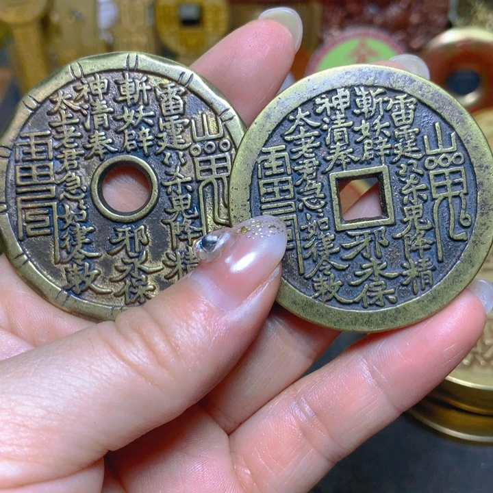 铜现代工艺品翻砂铸造两枚山鬼1