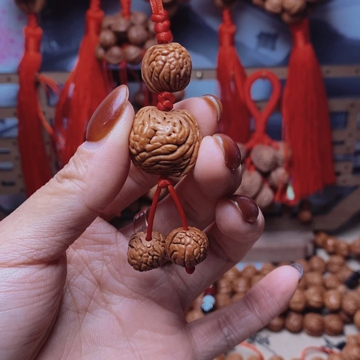 吊坠桃核龙纹桃枭