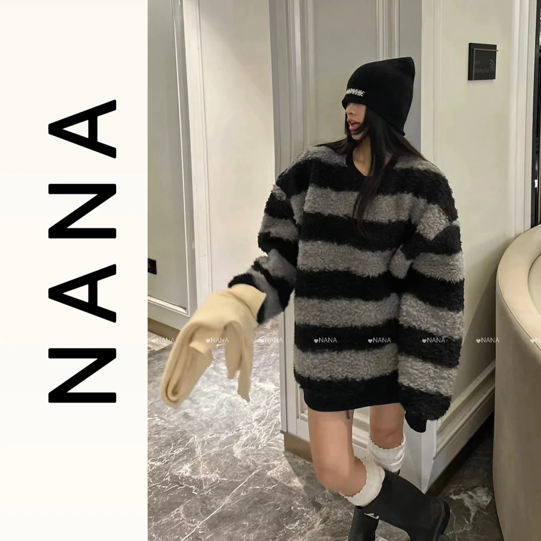 NANA STUDIO【加绒卫衣系列】条纹撞色圆领羊羔毛加绒宽松卫衣26666