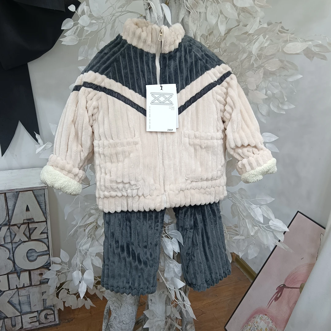 H160米灰双层羔毛家居睡衣