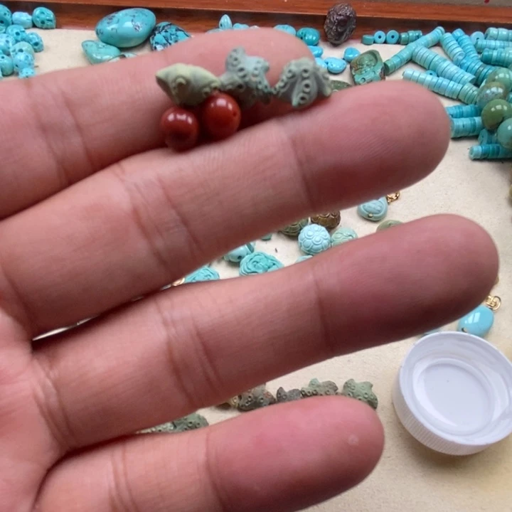 锦***财南红玛瑙未镶嵌珠宝半成品