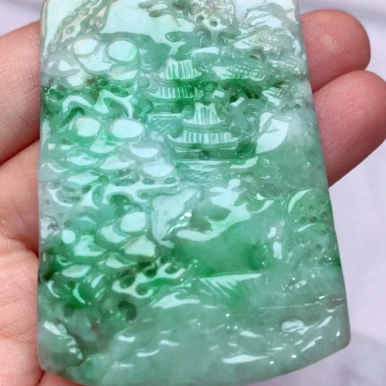 翡翠吊坠(不含链)未镶嵌