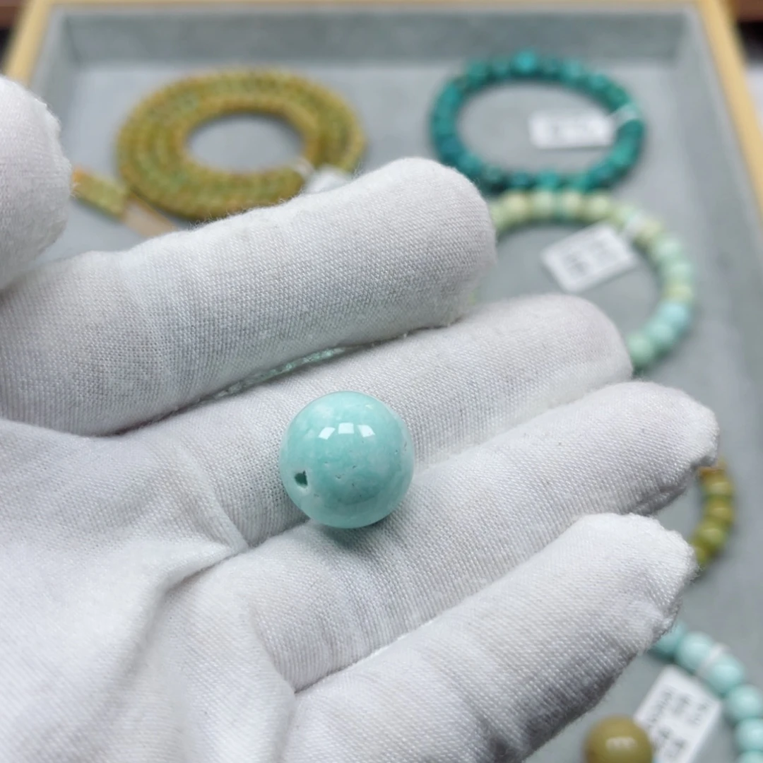 绿松石未镶嵌挂件