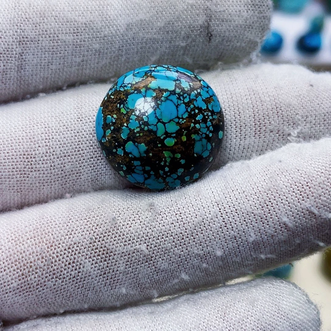 绿松石未镶嵌饰品