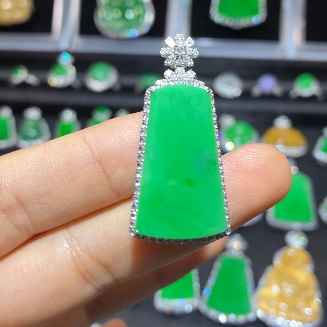 翡翠18K金镶嵌吊坠(不含链)翡翠