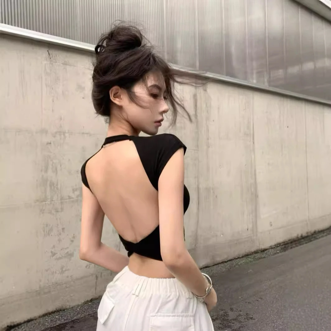 交叉镂空后背短袖T恤女夏纯欲辣妹性感露背短款正肩上衣超仙绝美