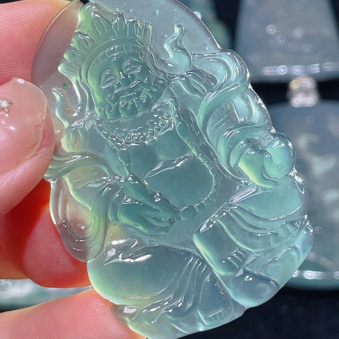 翡翠未镶嵌颈饰6，