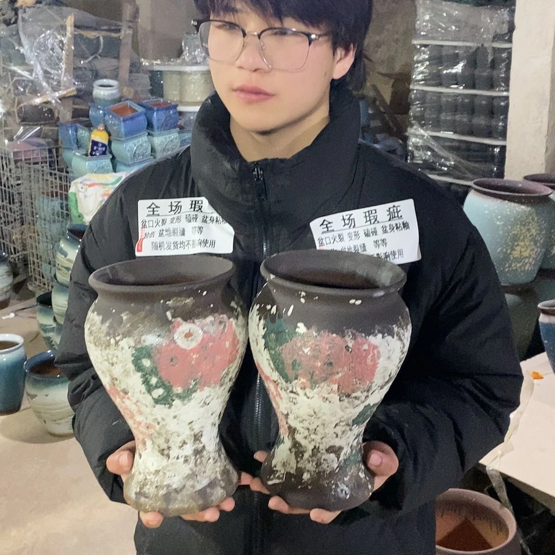 红陶瑕疵14/25d h h h g g g h