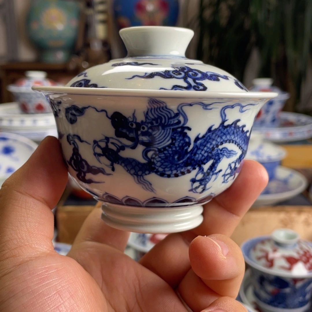 青花仿明双龙盖碗微瑕