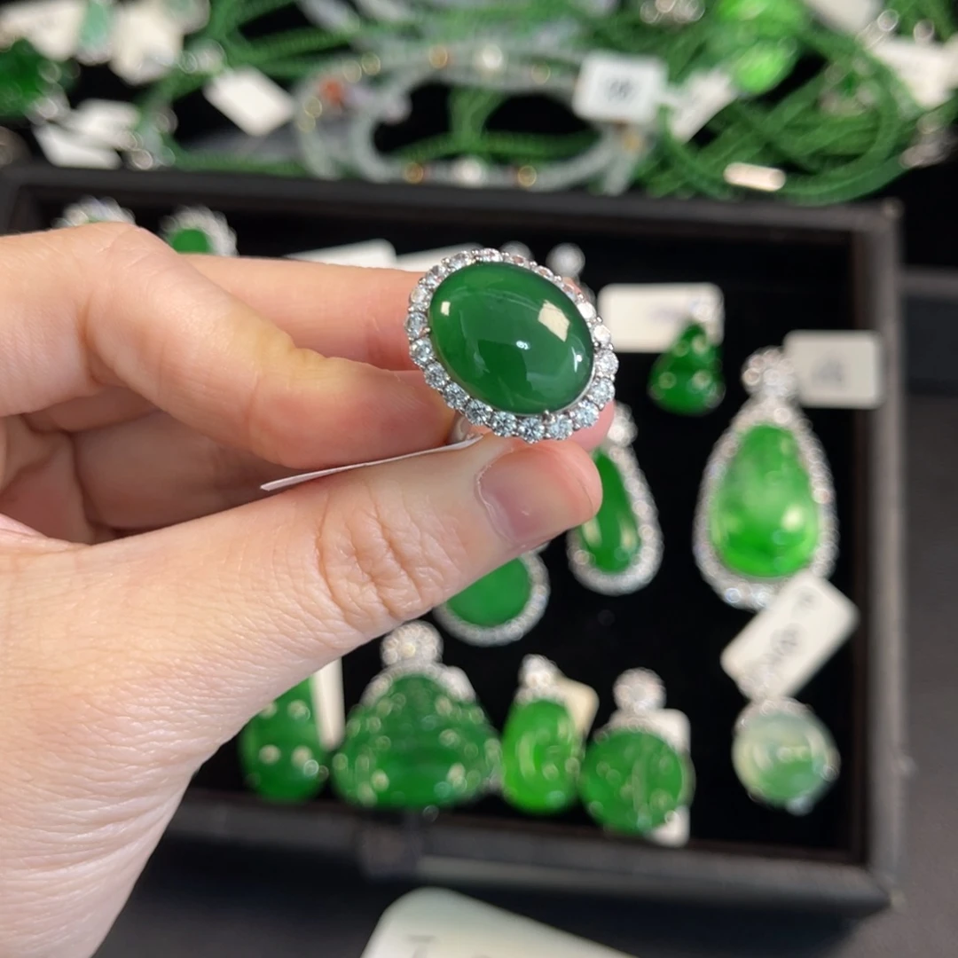 翡翠银S925镶嵌戒指蛋面戒指