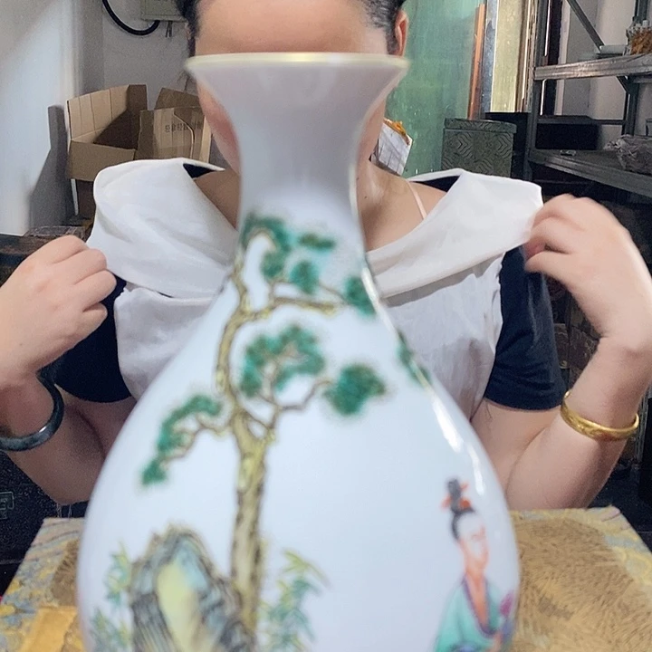 摆件熊掌都有的奇点汽车