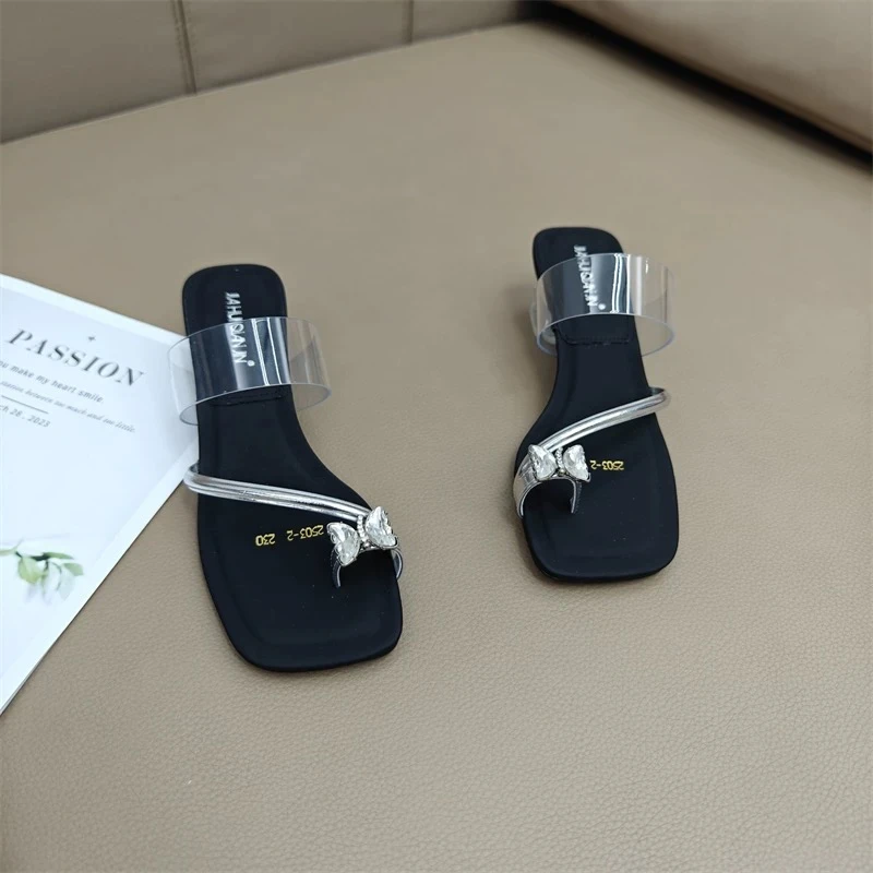2503-2 37240水晶粗跟女夏2025爆款银色仙女风蝴蝶套趾高跟凉拖鞋