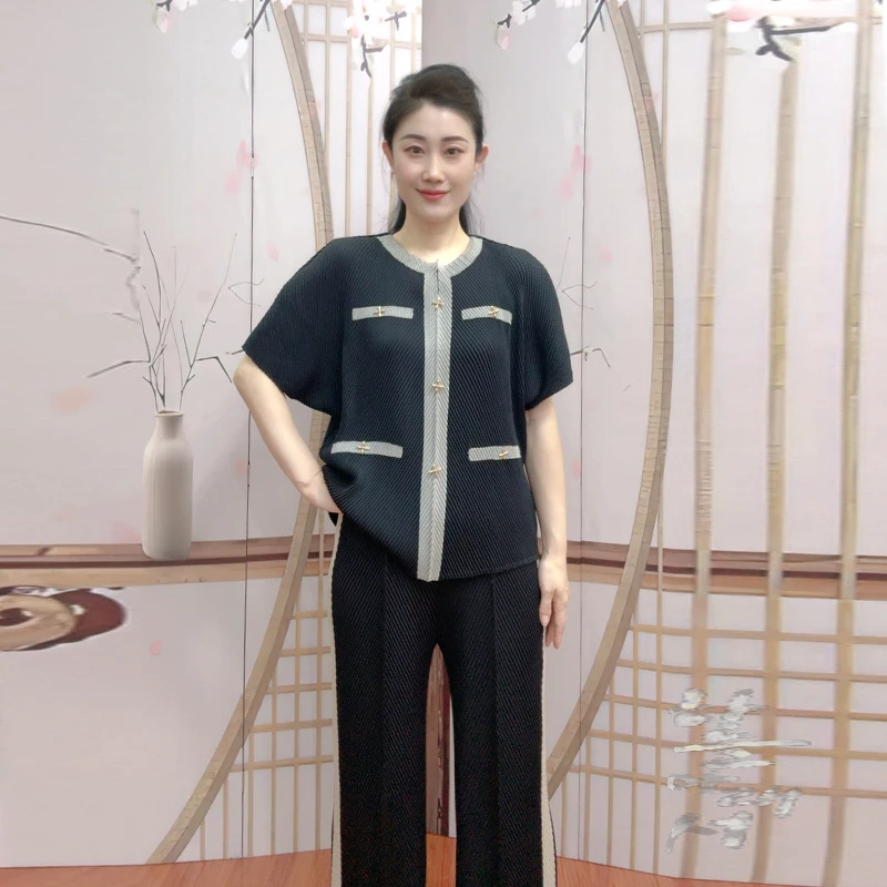 高级感三宅休闲时尚套装宽松中老年女装百搭夏季小香风上衣裤子