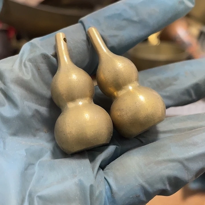 工艺品哈哈哈哈哈姐