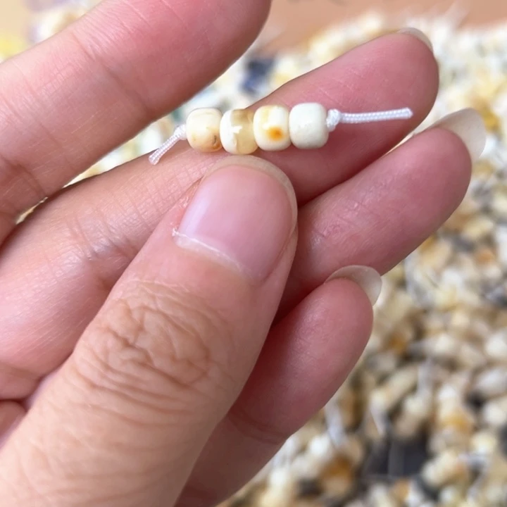 裸石蜜蜡未镶嵌5.2mm一组