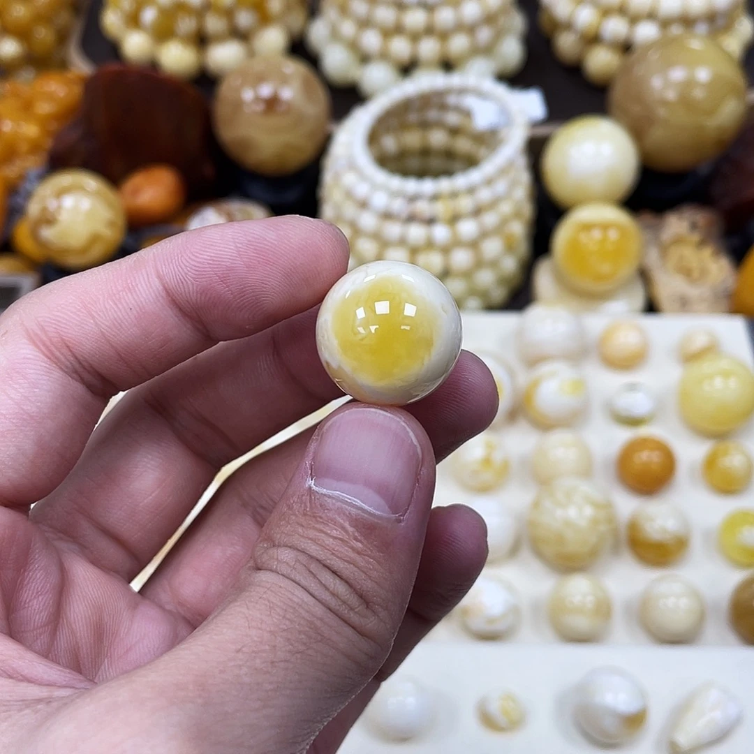 蜜蜡未镶嵌珠宝奇石19.5mm【溶洞妖花金瓷白】圆珠