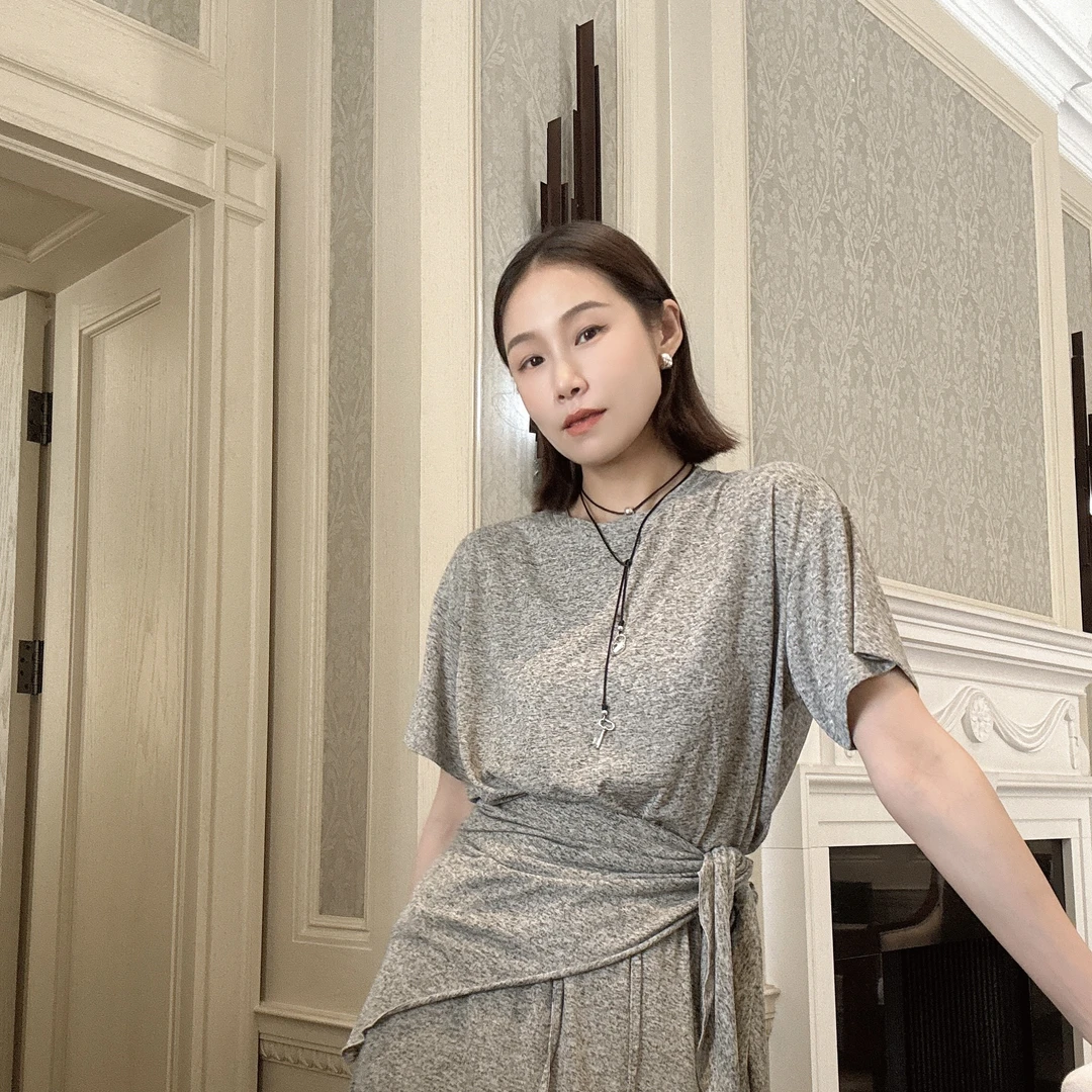 【丽姐女装】彩麻短袖 治愈显白 软糯柔滑亲肤白搭短袖T0280