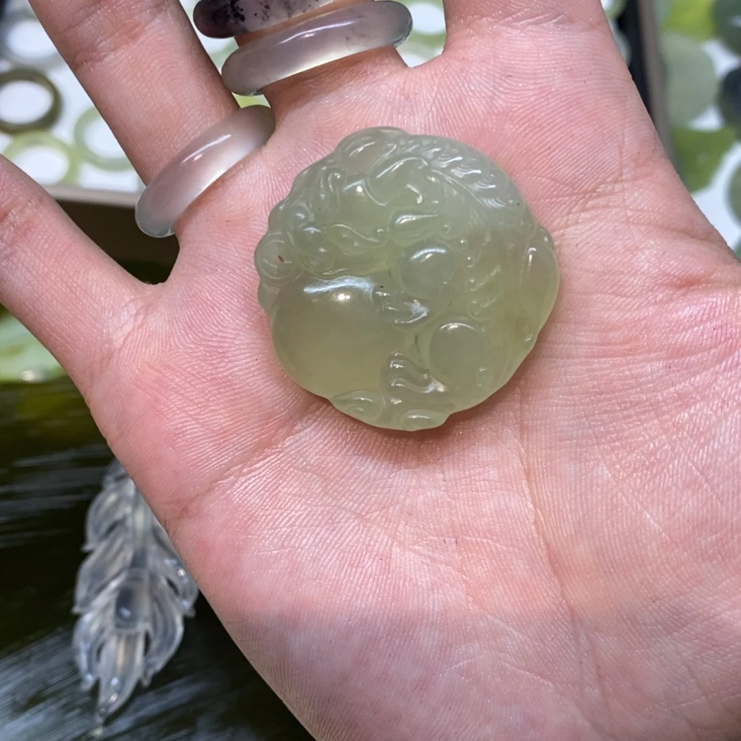 岫玉未镶嵌吊坠(不含链)两单包邮