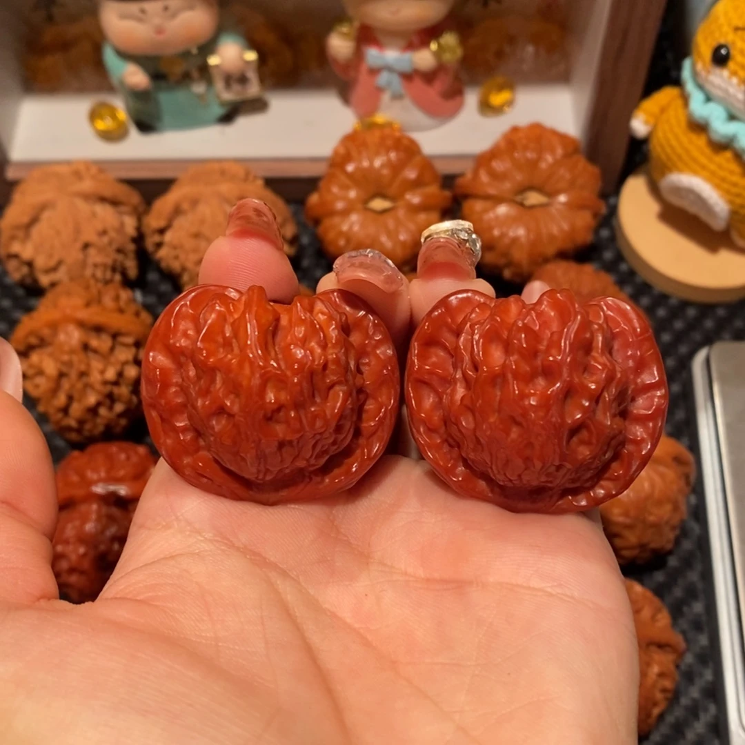 吊坠桃核37.5玉化盘山，0711