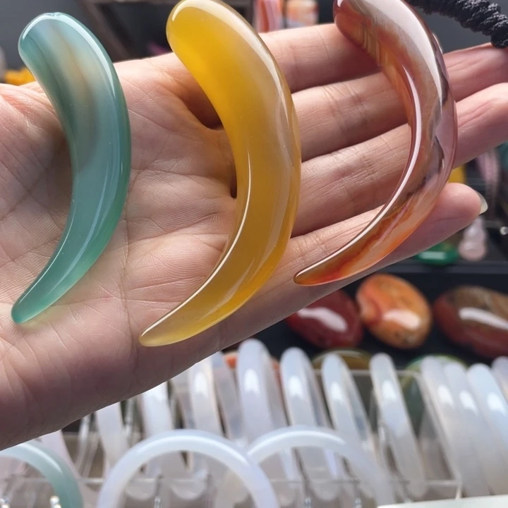 合金颈饰玛瑙/玉髓