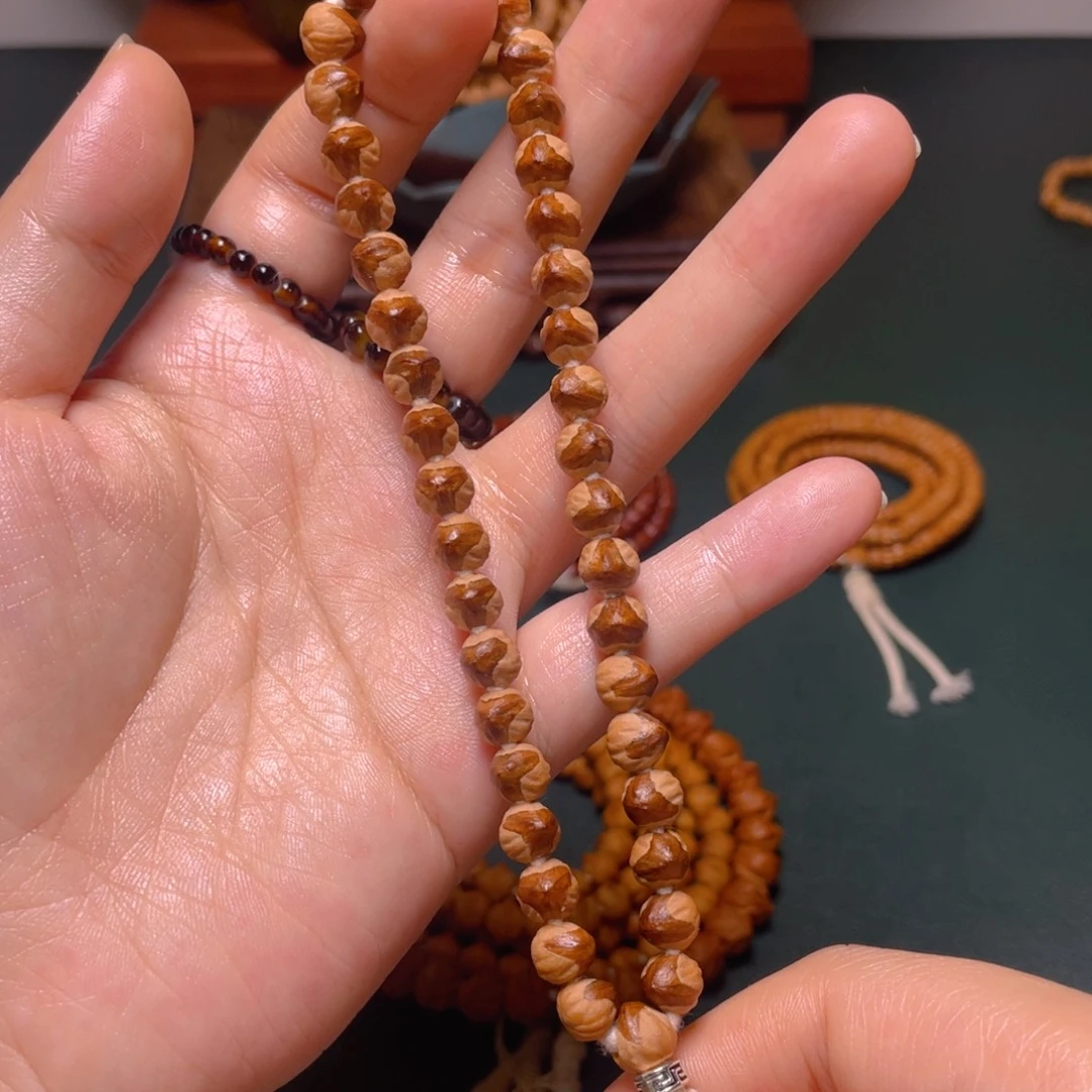 吊坠柏香籽/百香籽三棱手持