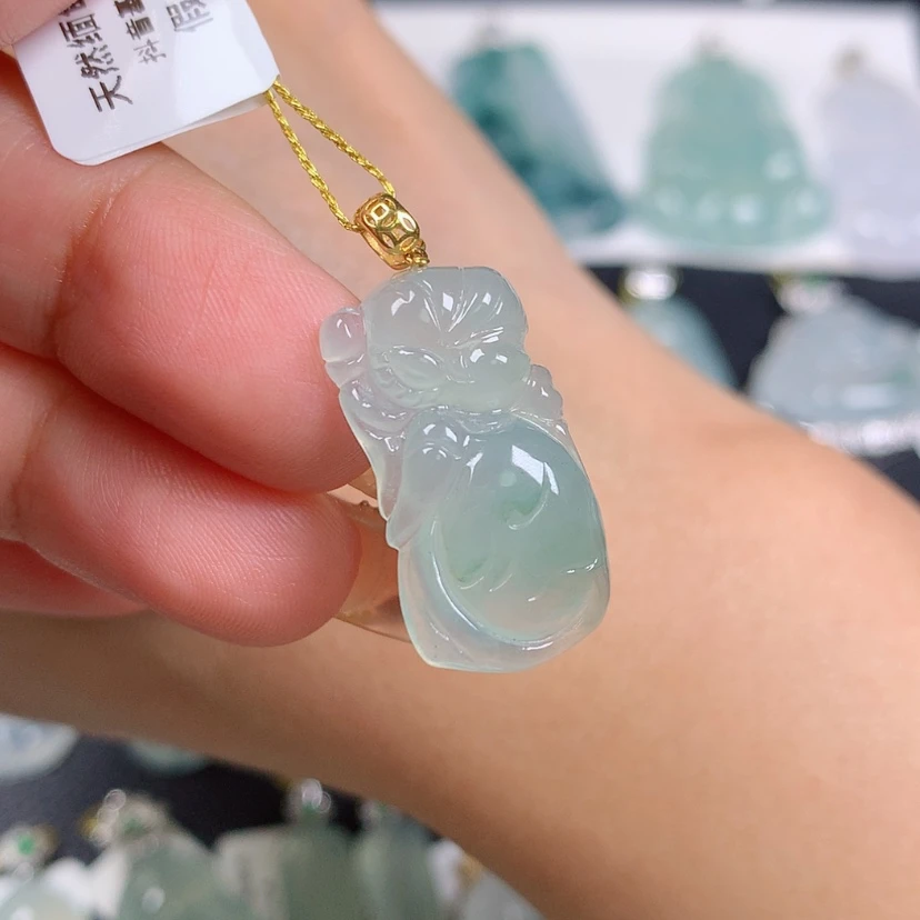 【闪购商品】翡翠18K金镶嵌颈饰仙子