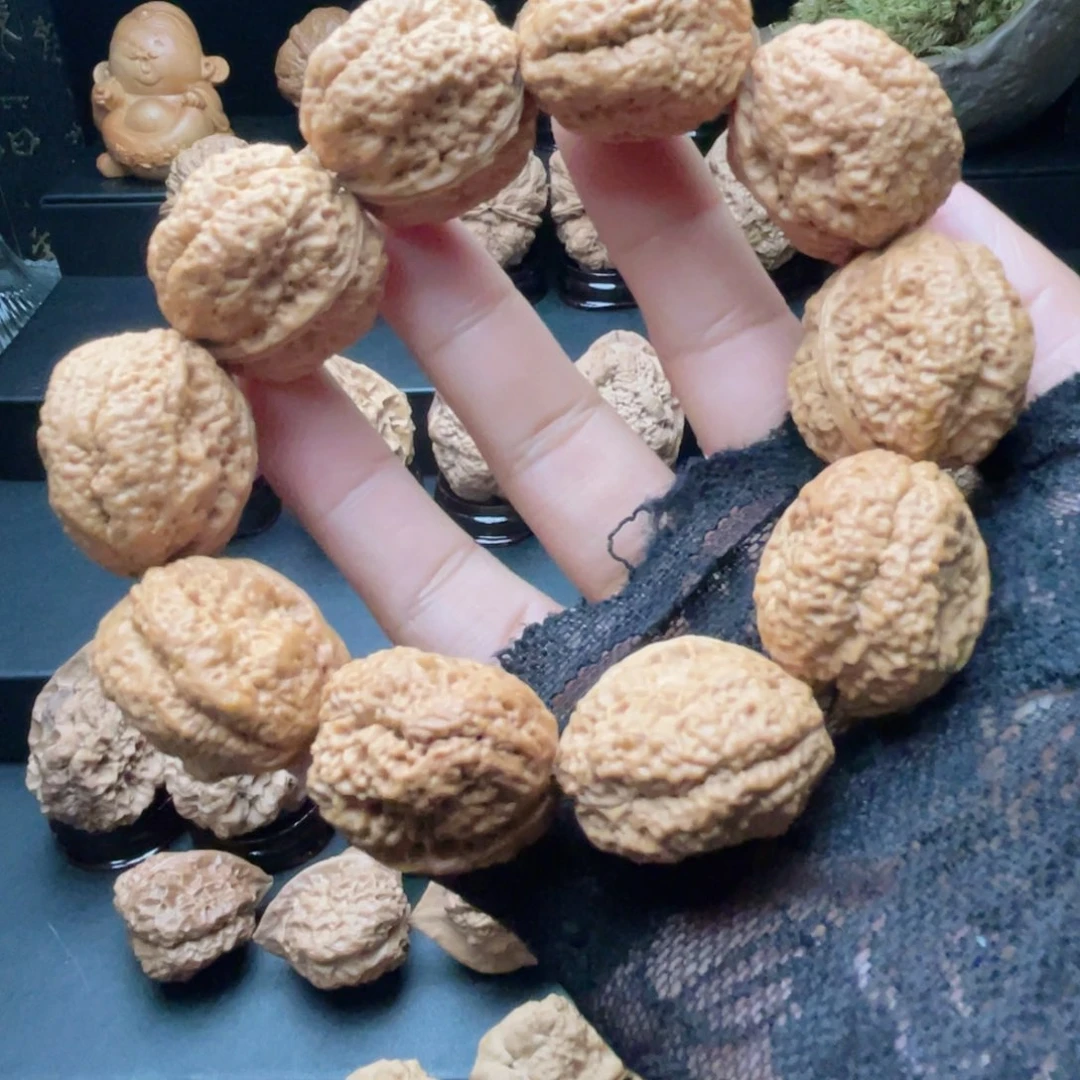 文玩核桃把件…………手串……