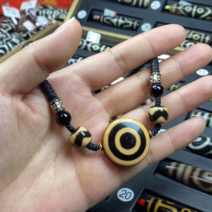 玛瑙/玉髓（覆膜）未镶嵌颈饰